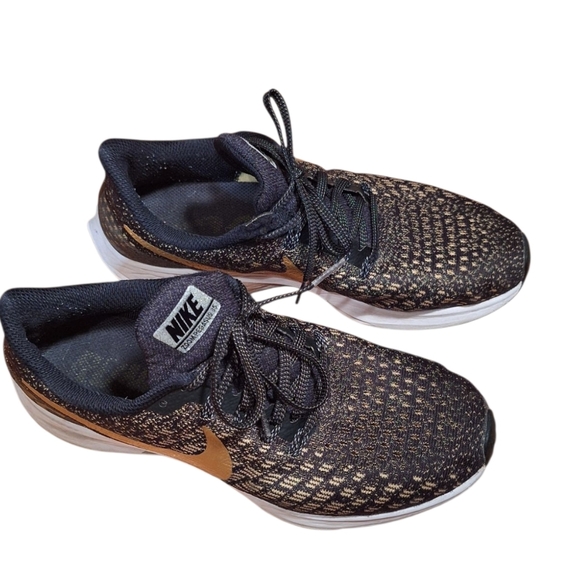 NIKE Air Zoom Pegasus Running Shoes Ladies Size 8 Used Athletic Black Brown Gold - Picture 1 of 6